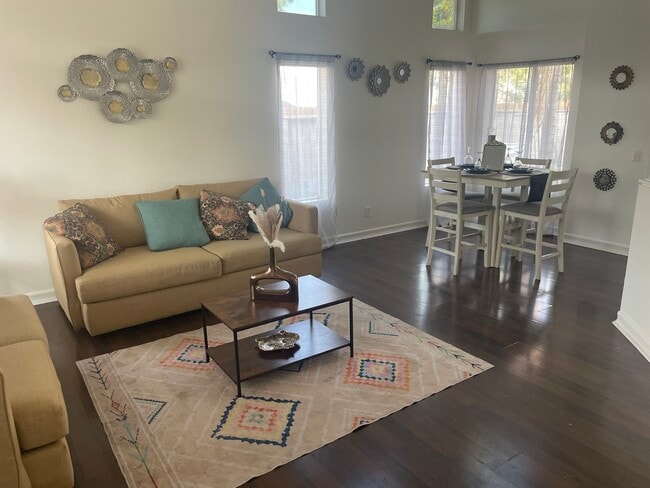 Foto del edificio - 29304 Quiet Harbor St