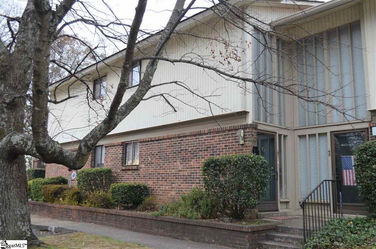 Primary Photo - 47 Briarglen Pl