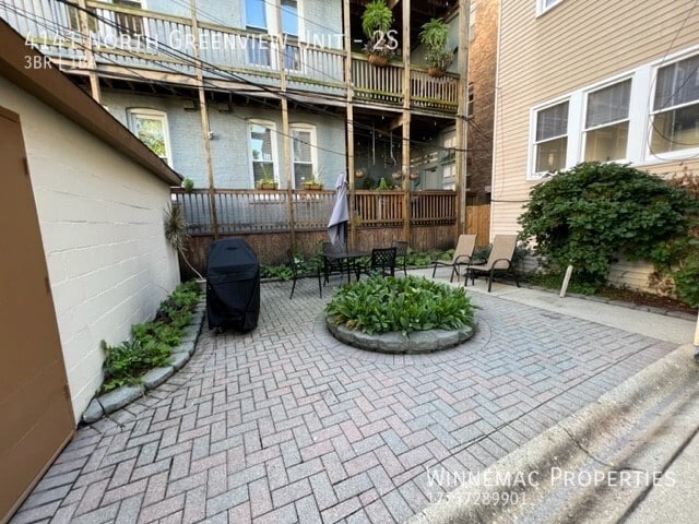 Photo - 4141 N Greenview Ave Apartment