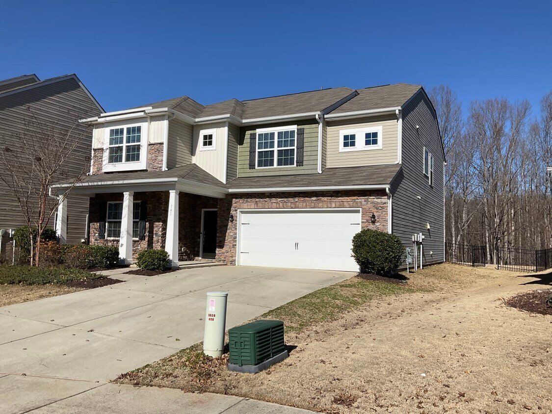 141 Lassen Ln House Rental in Mooresville, NC