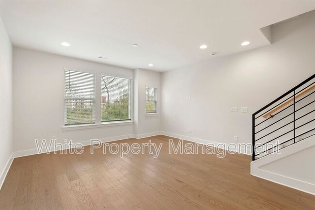 Foto del edificio - 5019 York Park Ln