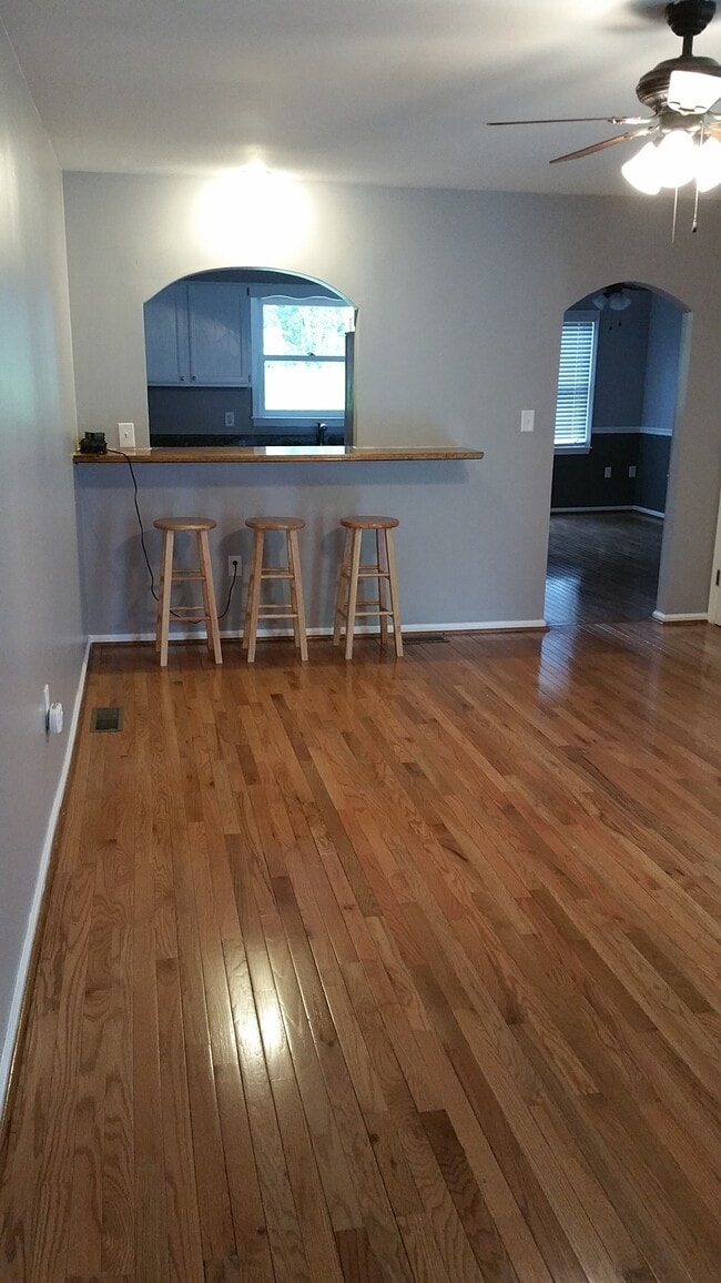 Building Photo - 138 Trotters Lea Ln