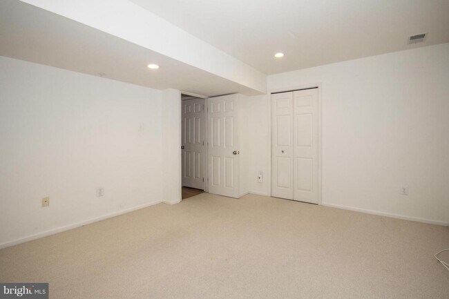 Building Photo - 5328 Tarkington Pl