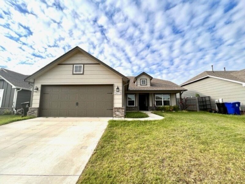 3413 E Plymouth Pl, Broken Arrow, OK 74014 House Rental in Broken