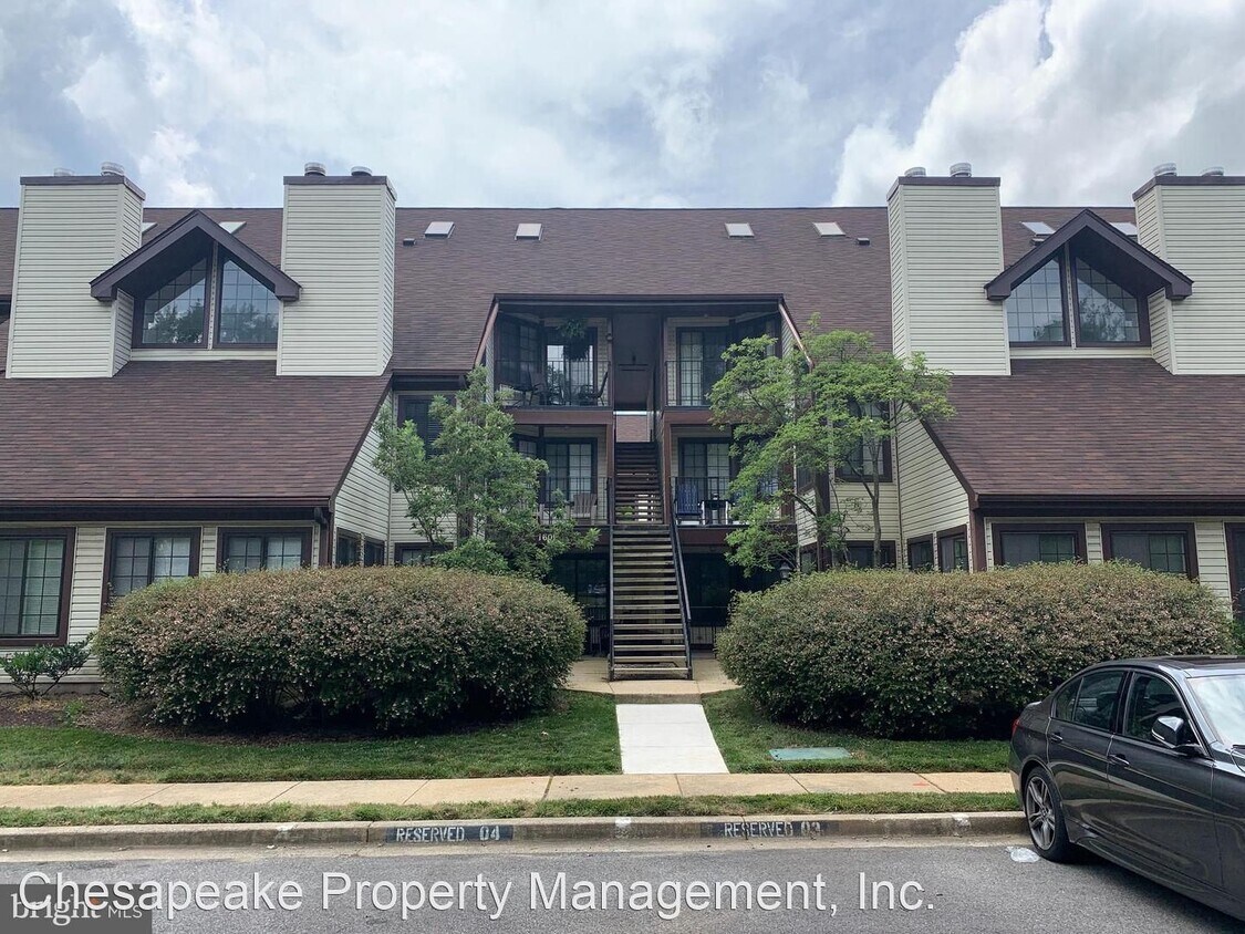 2 br, 1 bath House 1609 Airy Hill Court 8B House Rental in Crofton