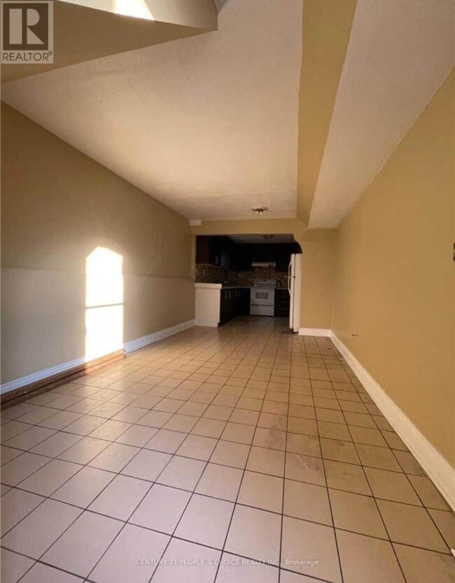 Building Photo - 153 Morton Way