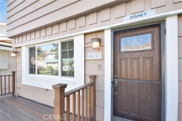 Primary Photo - 10155 Disney Cir