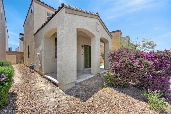 Foto del edificio - 7653 Crystal Village Ln