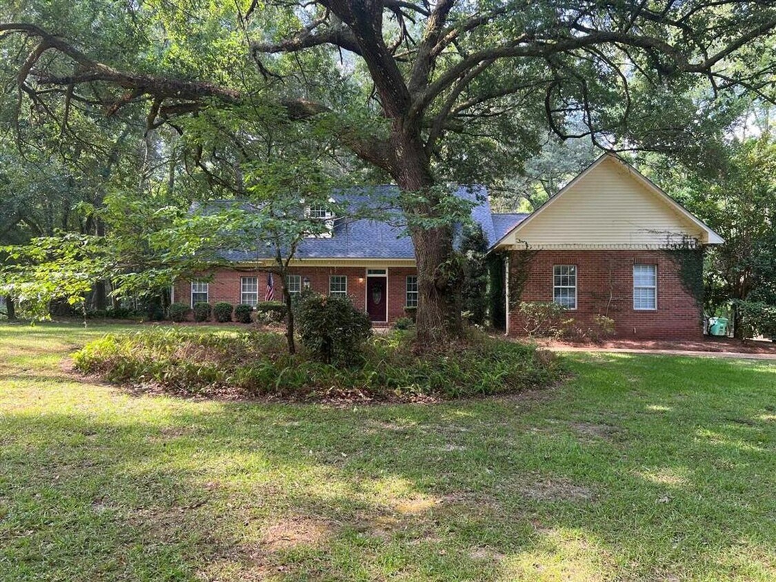 NE Acreage Home in Top School District - NE Acreage Home in Top School District