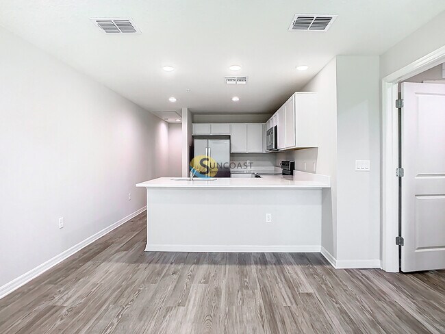 Building Photo - 3821 SW 43rd Ct