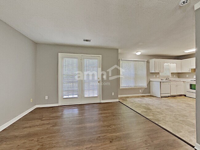 Building Photo - 479 Shoal Ct