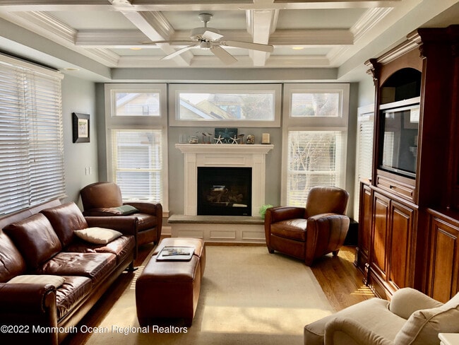 Building Photo - 116 Neptune Pl