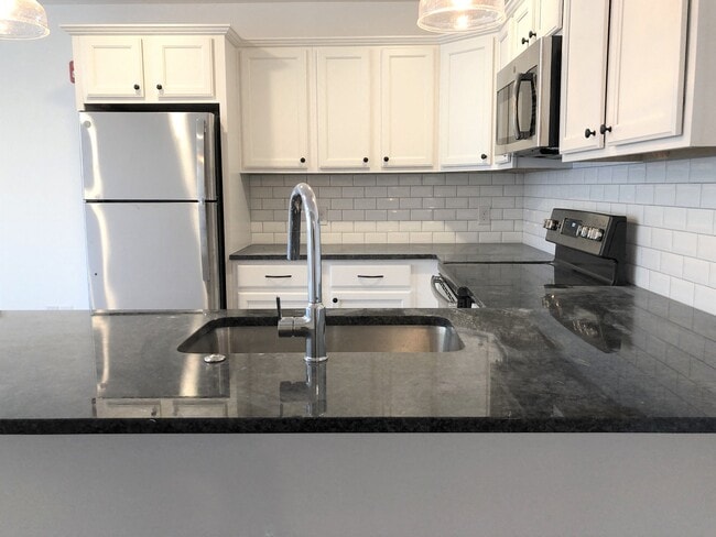 Interior Photo - The Alto