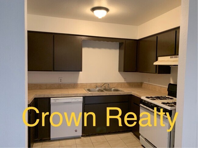 Foto del edificio - 1021 S E St