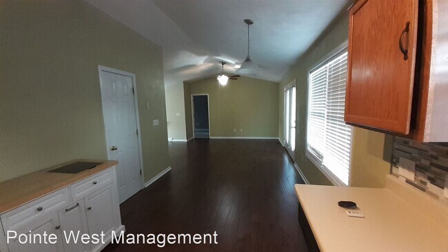 Foto del edificio - 4 br, 3 bath House - 990 New Village Drive