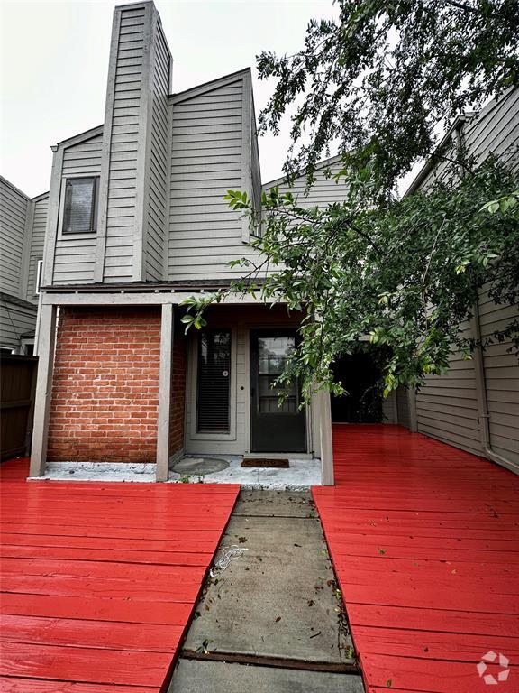 Building Photo - 1605 S Kirkwood Rd