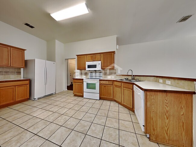 Foto del edificio - 2923 Tanglebrook Dr