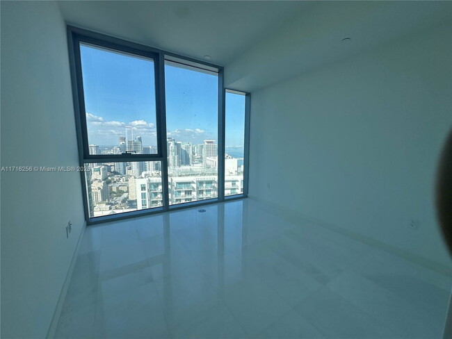 Foto del edificio - 300 Biscayne Blvd Way