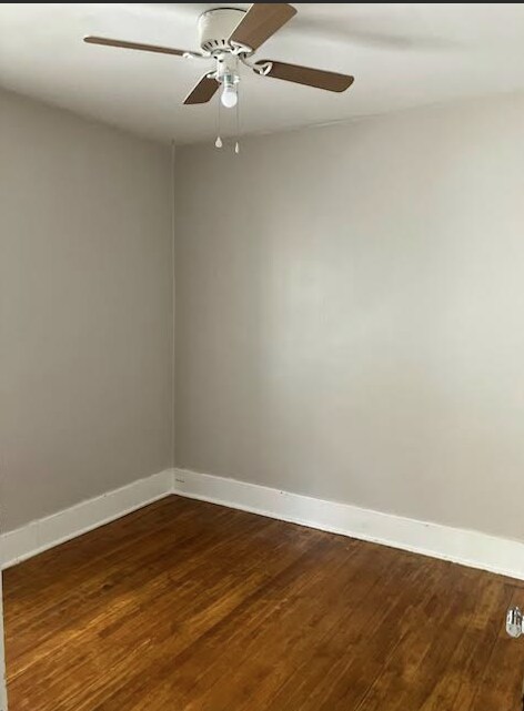 Foto del edificio - 1208 W 27th St