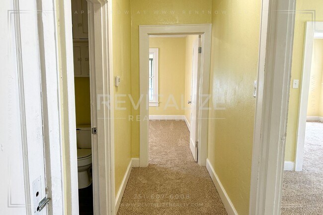 Foto del edificio - Fresh and Cute 3 Bed Home Close to Downtow...