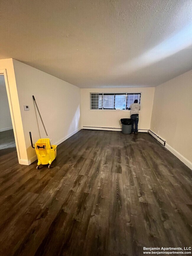 Foto del edificio - 116 Dustin St