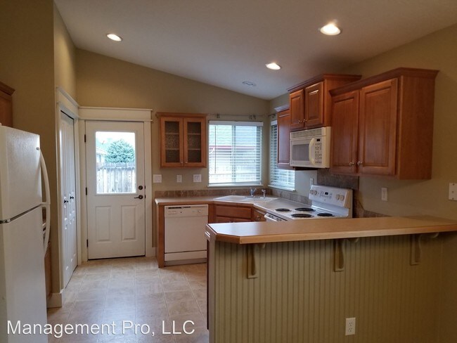 Building Photo - 3 br, 2 bath House - 9526 W Amity Rd