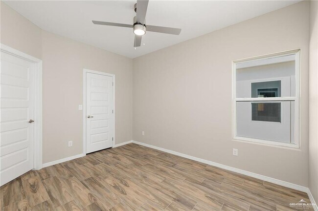 Foto del edificio - 4216 Walnut Ave