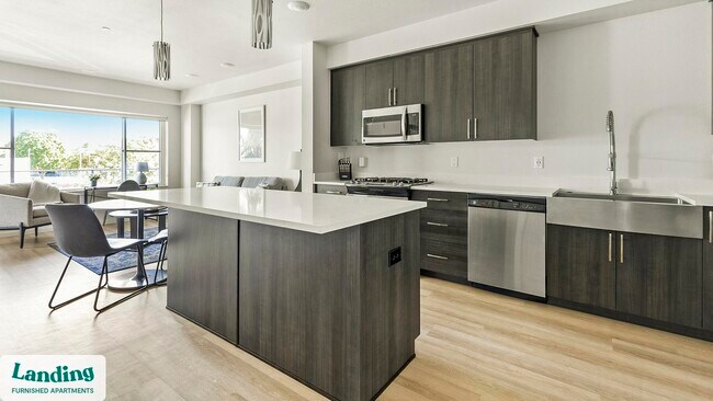 Foto del edificio - 11505 NE Yacht Harbor Dr