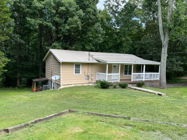 Building Photo - 7172 Brush Creek Rd