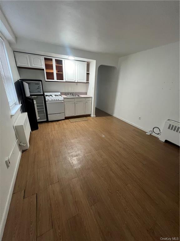 Foto del edificio - 2105 Paulding Ave