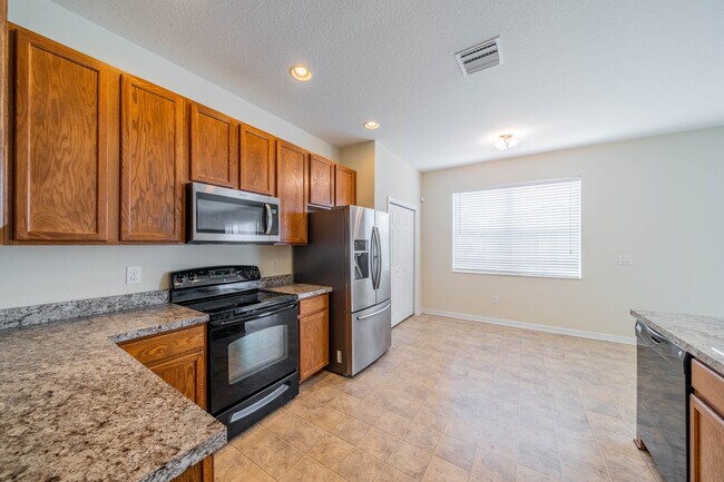 Foto del edificio - 814 College Leaf Way