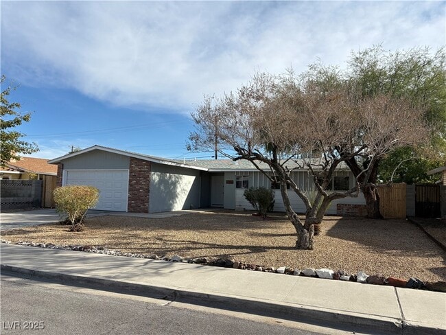 Foto del edificio - 2005 Fontenelle St