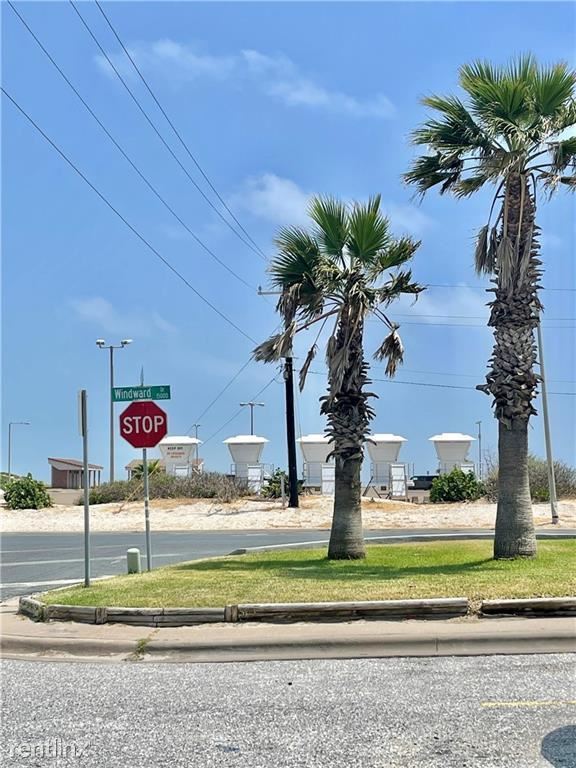 Primary Photo - 2 br, 2 bath Condo - 15005 Windward Dr