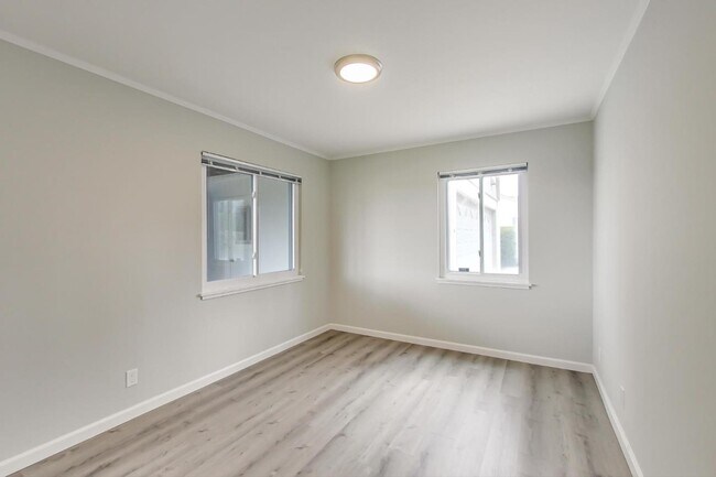 Building Photo - 1400 Millbrae Ave