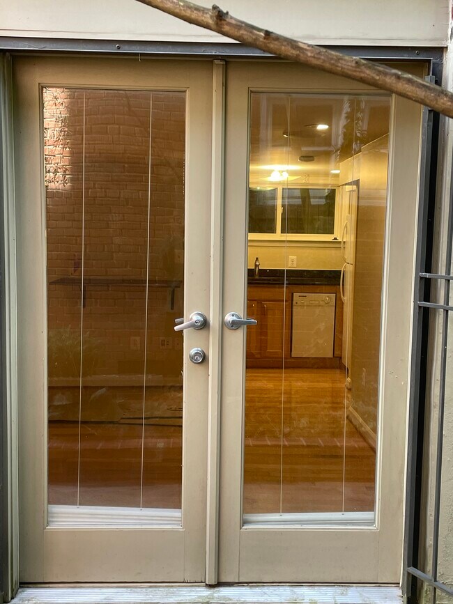 Foto del edificio - 3424 17th St NW