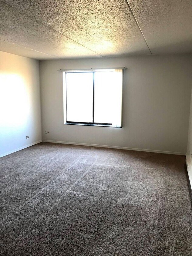 1840 N Delany Rd, Gurnee, IL 60031 Apartments in Gurnee, IL