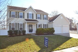 Building Photo - 118 Woodberry Dr
