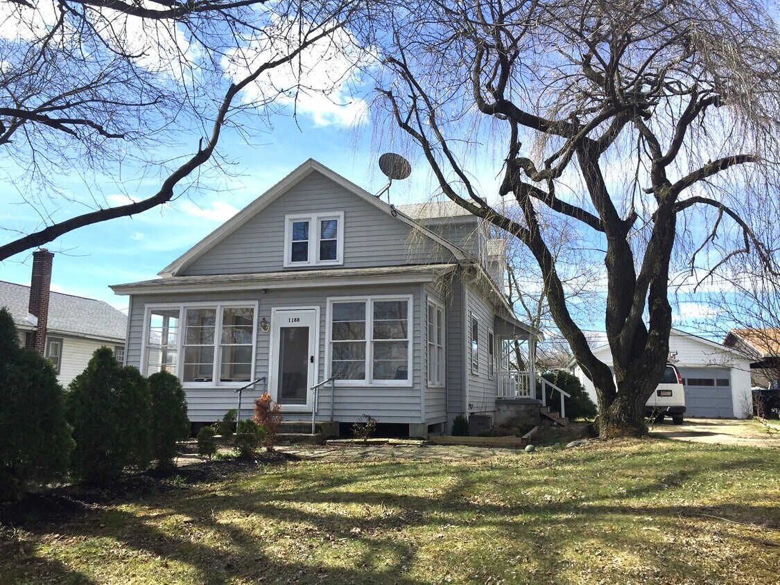 Foto principal - 1188 Railroad Rd