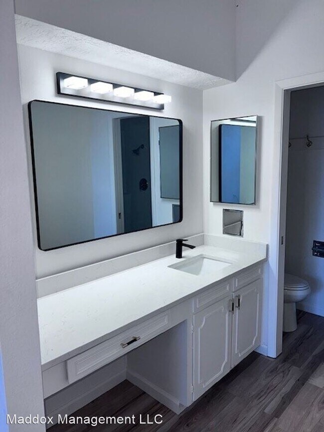 Foto del edificio - 2 br, 2 bath House - 7608 La Madera Rd NE