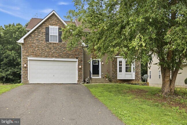 Foto del edificio - 35338 Pheasant Ridge Rd