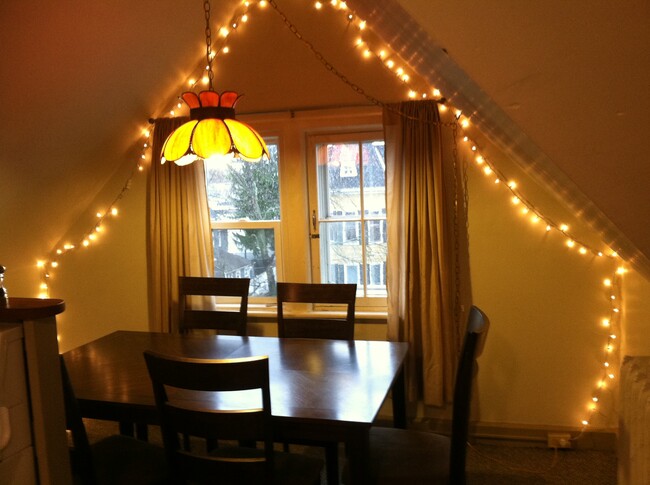 Dining Room - 108 S Lake Ave