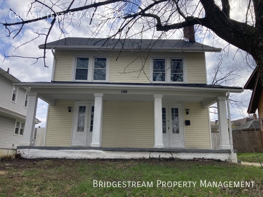 Primary Photo - Updated 3 bedroom 1 bath home with detache...