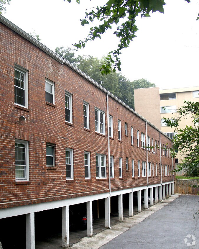 Building Photo - 39 W Wesley Rd NW