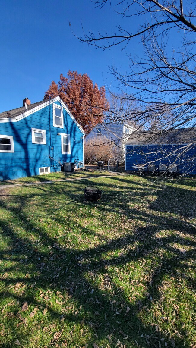 Foto del edificio - 922 6th St