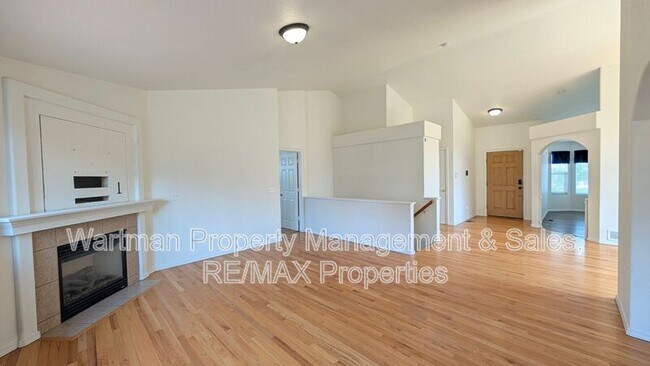 Foto del edificio - 5120 Finadene Ct