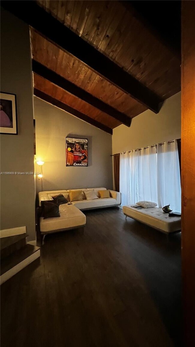 Foto del edificio - 1841 SW 81st Ave