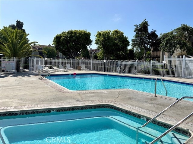 Foto principal - 4791 Lago Dr