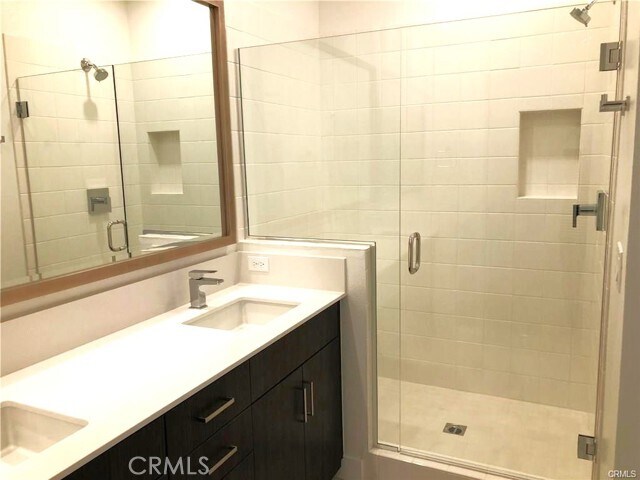 Foto del edificio - 2830 Blossom Ct