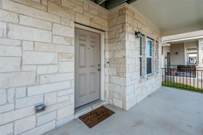 Foto del edificio - 221 Duck Creek Trail
