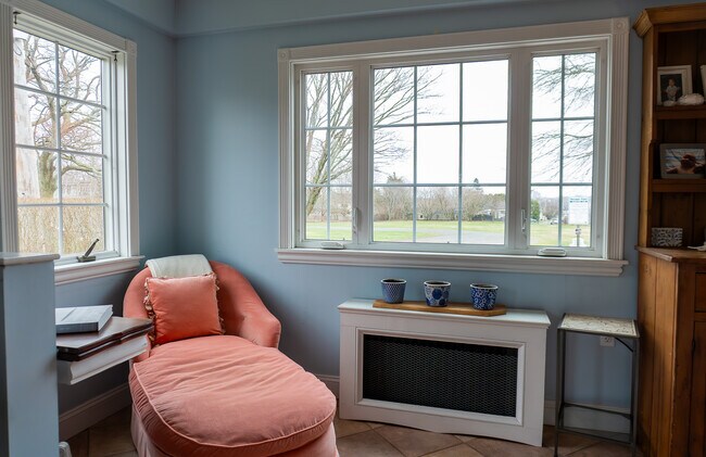 Foto del edificio - 36 Vernon Ave